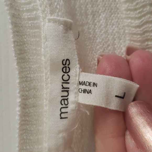Maurices lightweight sweater - Picture 2 of 6